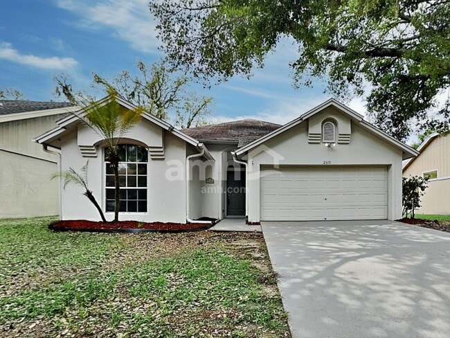 Building Photo - 2315 Kenwick Dr