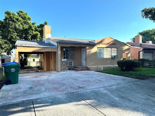 Building Photo - 937 NW 46th St Rental