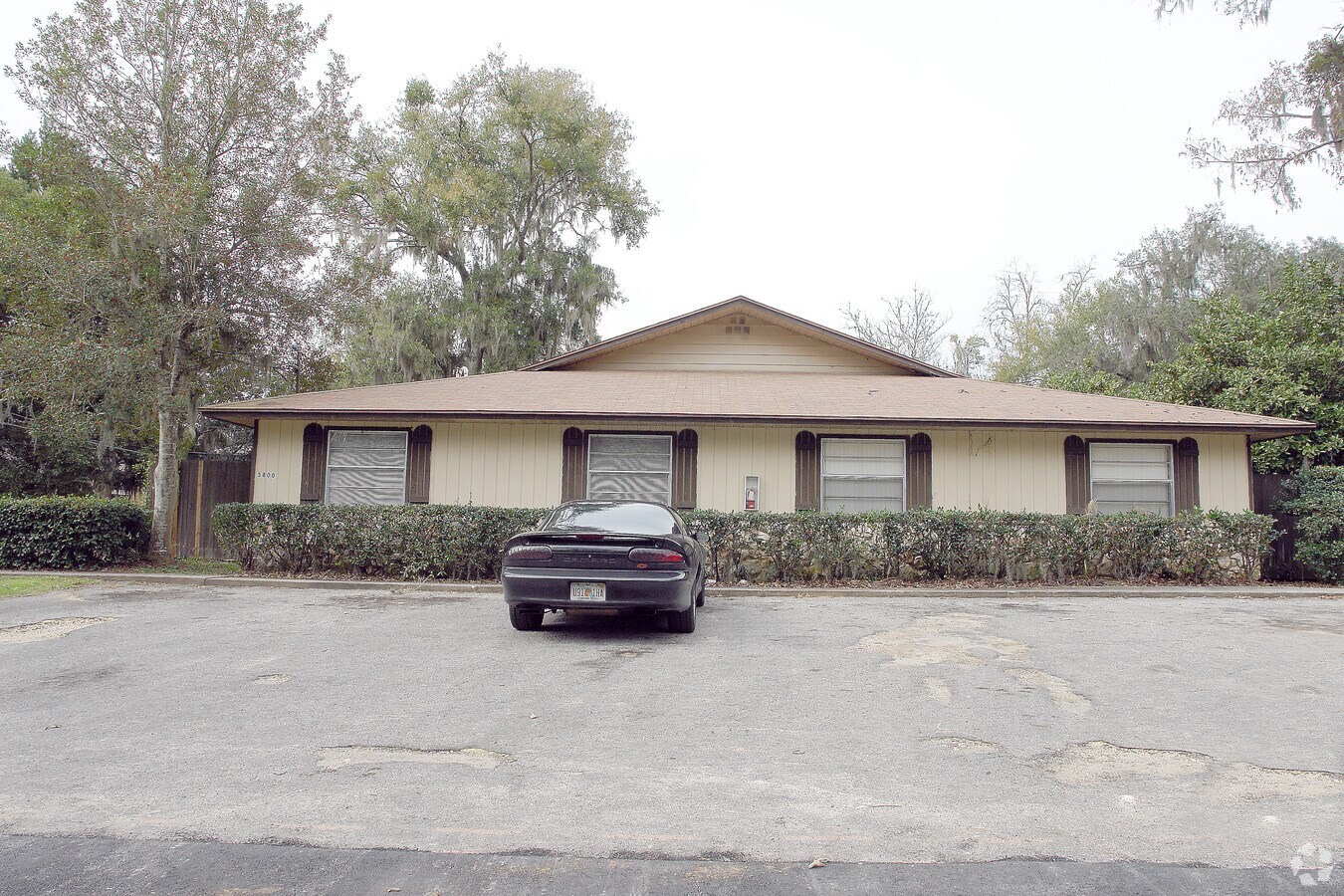 Photo - 3800 SE 17th Ct Apartments