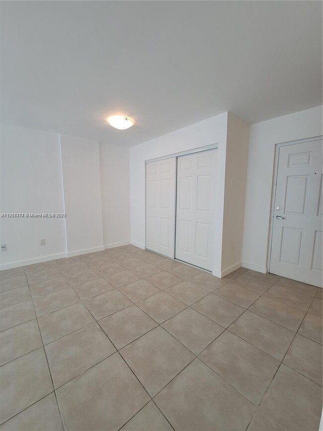 Photo - 680 NE 64th St Unit A516