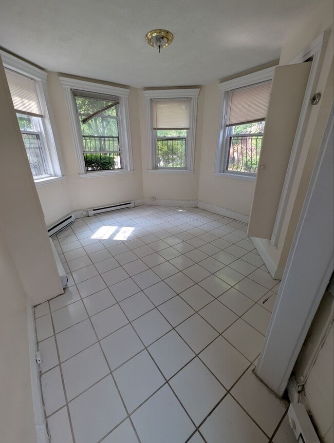 Photo - 382 Riverway St Apartments Unit 1