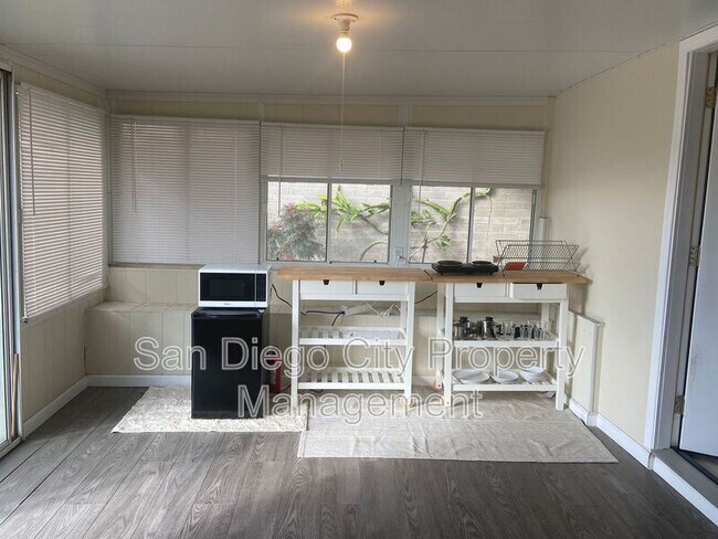 Photo - 5442 San Onofre Terrace