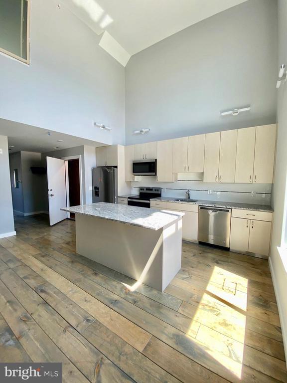 Photo - 1534 W Stiles St Apartment Unit C