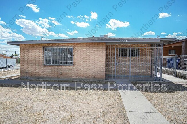 Building Photo - 3530 Hamilton Ave Rental