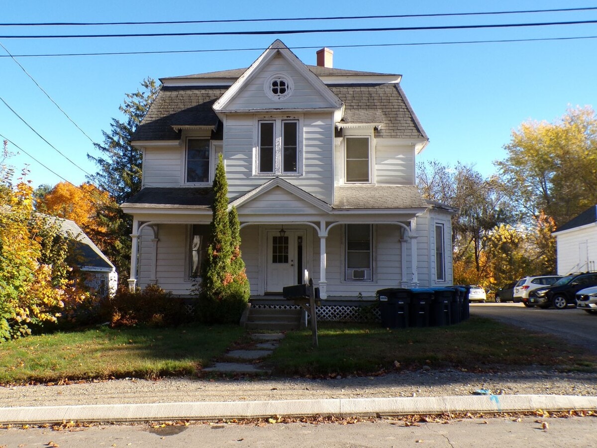 Photo - 15 Pond St Unit B