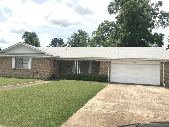 Photo - 2950 Clark Ln