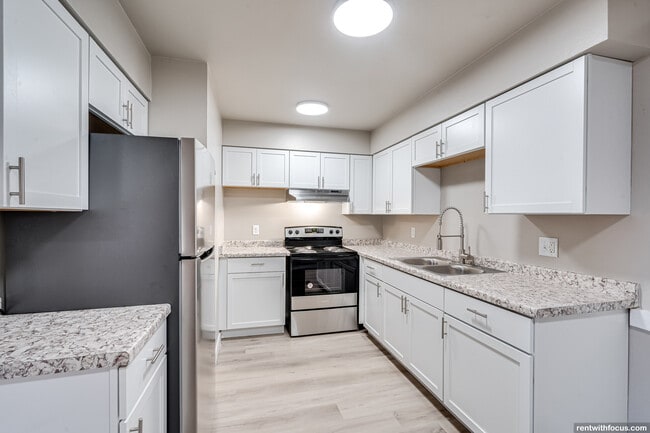 Photo - EVERGREEN PLACE