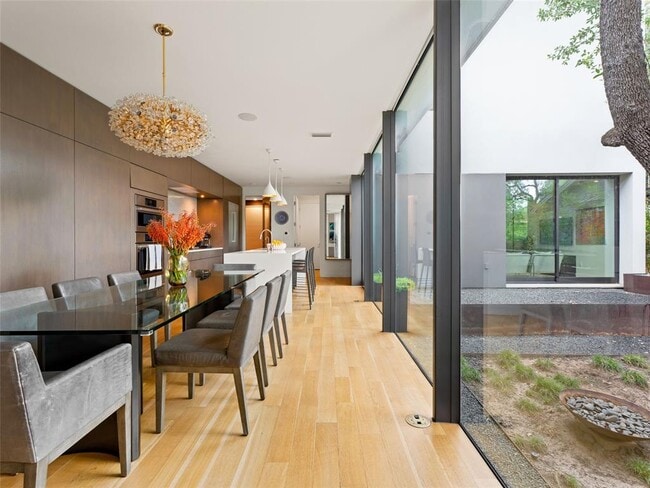 Photo - 2210 Westlake Dr