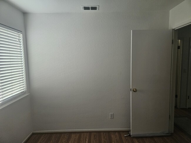 Photo - 9190 Sebastiani Way