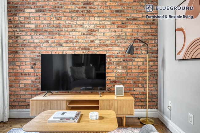 Photo - 326 E 35th St Unit FL2-ID1052