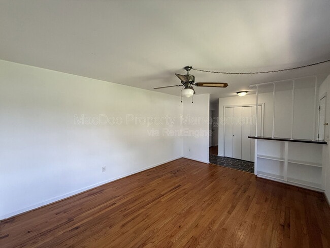 Photo - 1804 Sherwood Dr