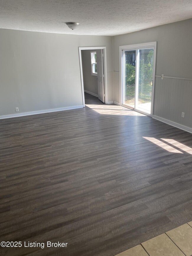 Photo - 3603 Cedarwood Way