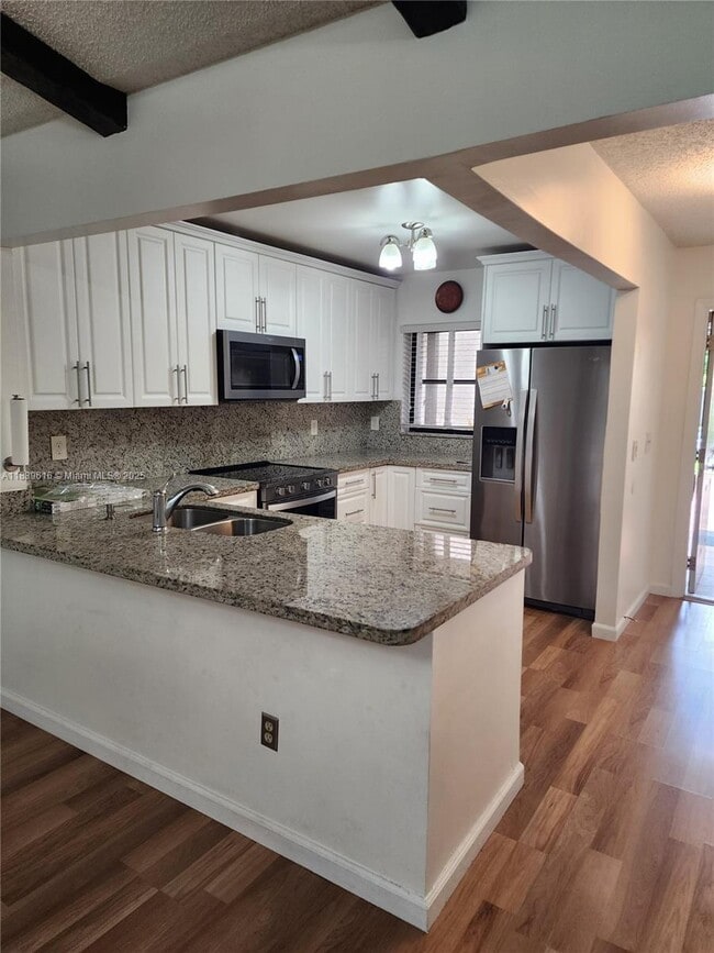 Photo - 8666 SW 114th Pl