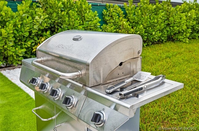 Photo - 38 SW 25th Rd