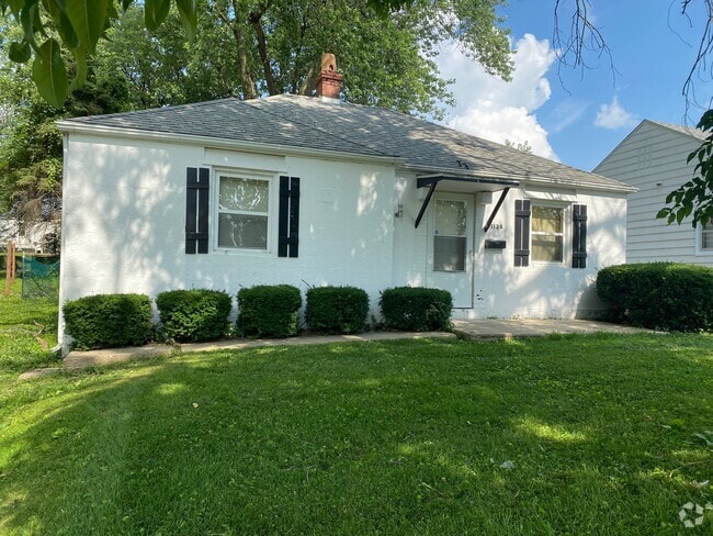 Building Photo - 1126 N University Ave Rental