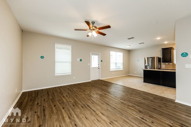 Photo - 10327 Dunlap