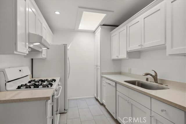 Photo - 2228 Warfield Ave