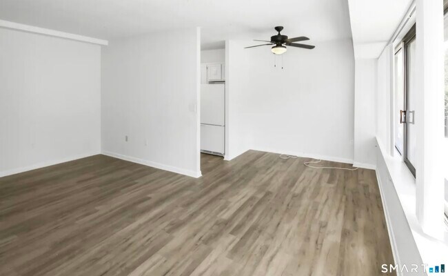 Photo - 1310 Berlin Tpke Unit 108