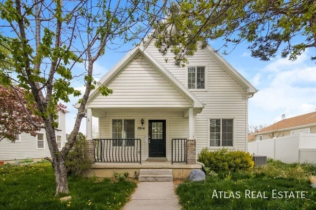 Building Photo - 7814 N Mountain Ash Way