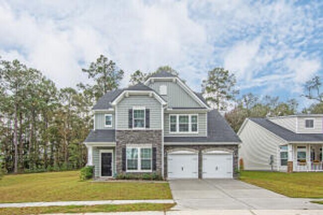 Photo - Tanner Plantation 3 story 6 Bedroom and 4....