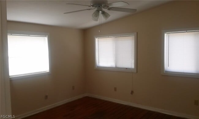 Photo - 2181 Brandon St