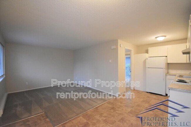 Photo - 221 SE 12th Ave