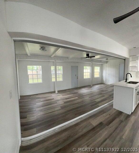Photo - 402 NE Armory Cir