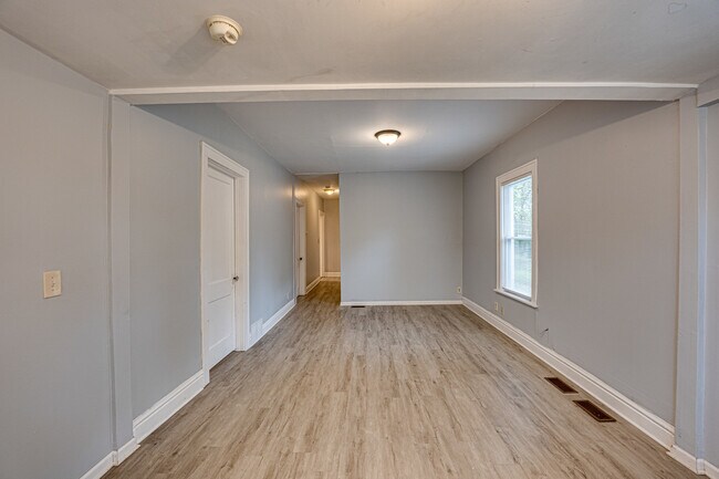 Photo - 1108 Magnolia Ave