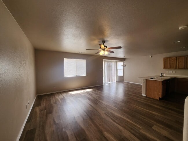 Photo - 7872 Latir Mesa Rd NW