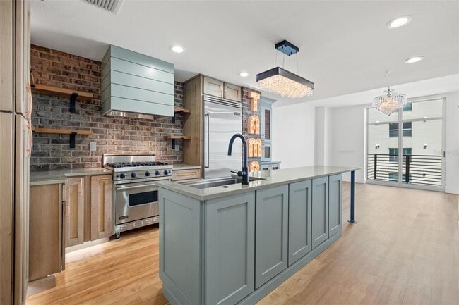 Photo - 1208 E Kennedy Blvd Unit 520