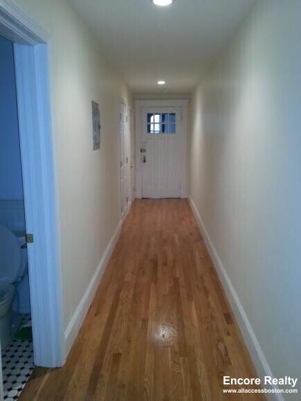 Photo - 62 Egmont St Unit 1