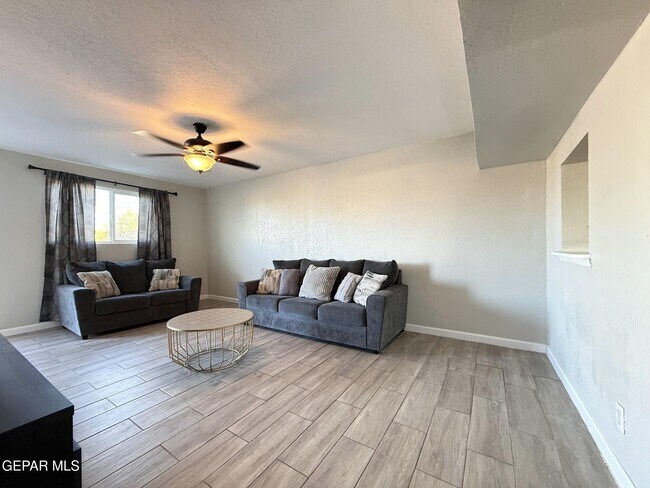 Photo - 7441 Alameda- REAR Ave