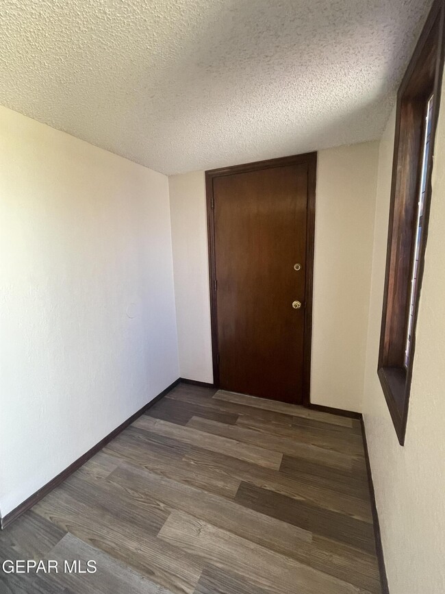 Photo - 1382 Adabel Dr