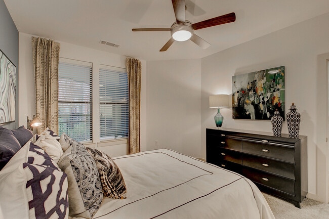 Apartamentos Eastbank at Waterside — foto de la comunidad