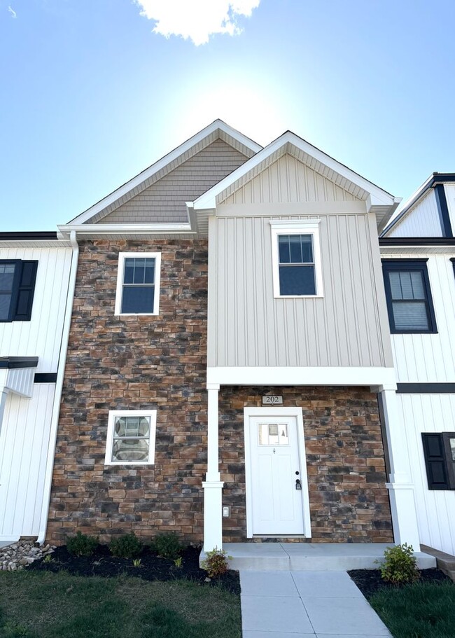 3 Bedroom Townhome in Lynchburg - 3 Bedroom Townhome in Lynchburg