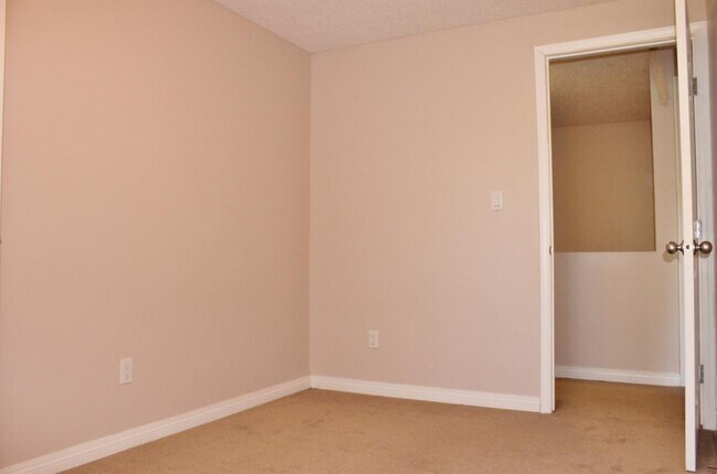 Photo - Garden Townhomes