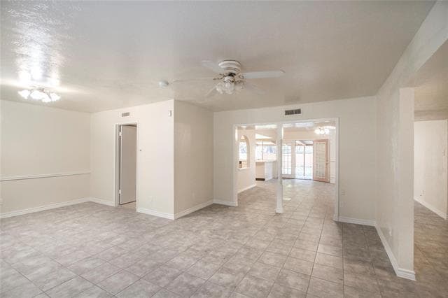 Photo - 1000 Windy Meadow Dr