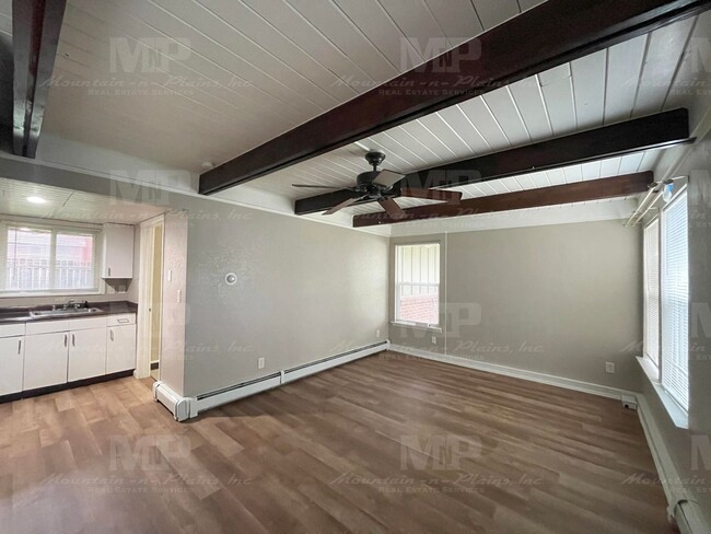 Photo - 1201 Montgomery St