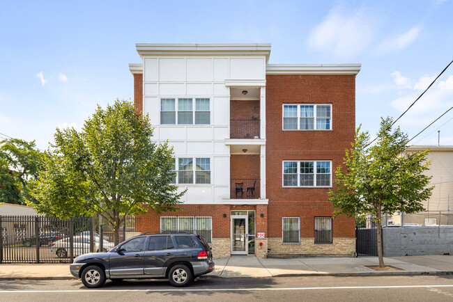 Front of Building - 84-86 Astor Street Apartments