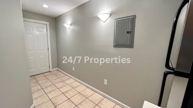 Photo - Updated 1BD I 1BA Tri-Plex - Molalla
