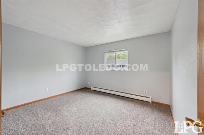 Photo - 3320 Arlington Ave Unit 7