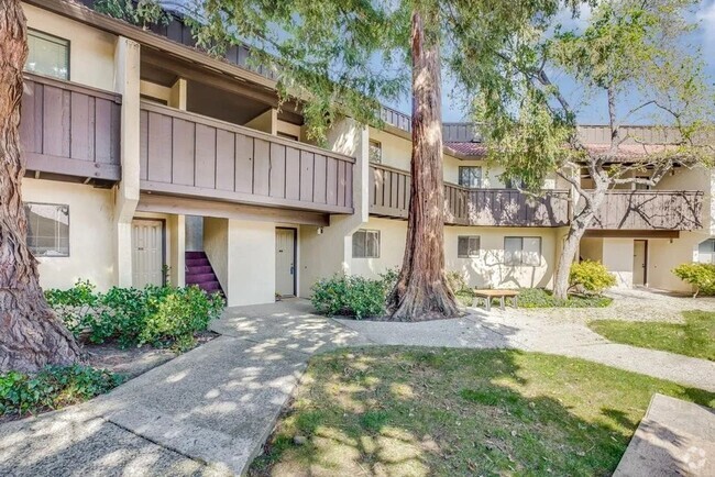 Building Photo - 2BD/1BA - Silicon Valley Charm: Stylish Co... Rental