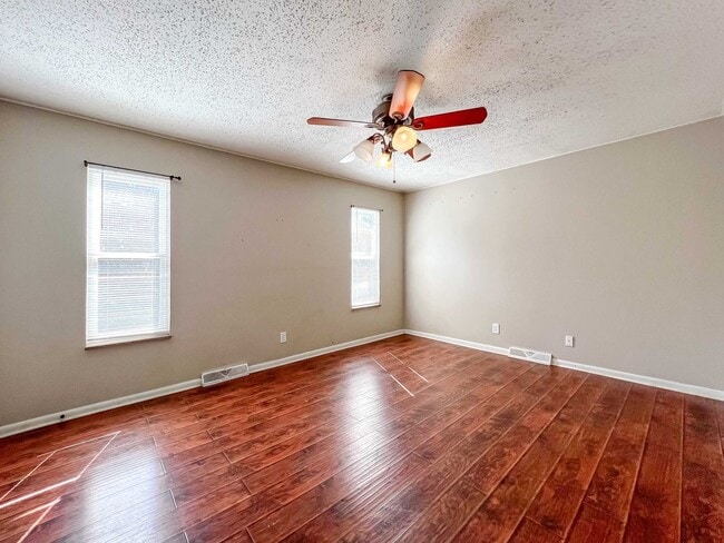 Photo - 12204 W Kingsgate Rd