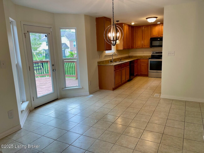 Photo - 13404 Cain Ln