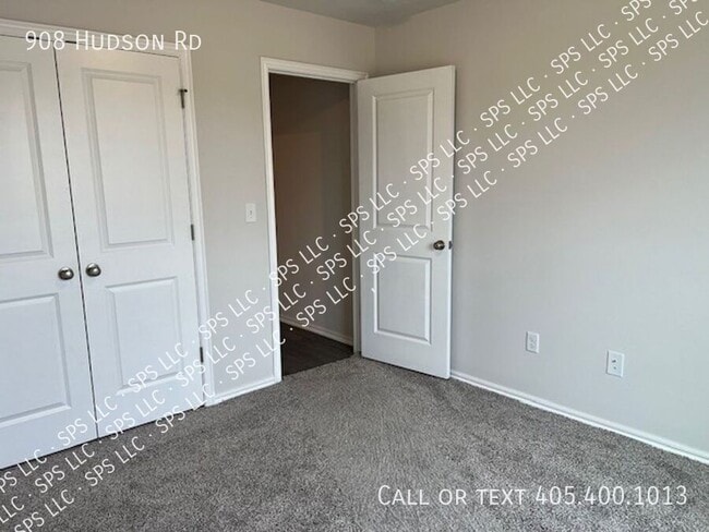 Photo - 908 Hudson Rd