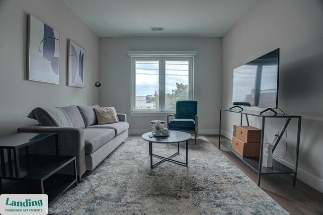 Photo - 1999 E Boston St Unidad 309.1406079