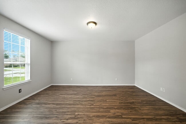 Photo - 4314 Roaring Timber Dr