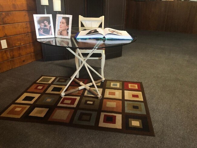 interior - 5838 Agnes Ave Unit cottage