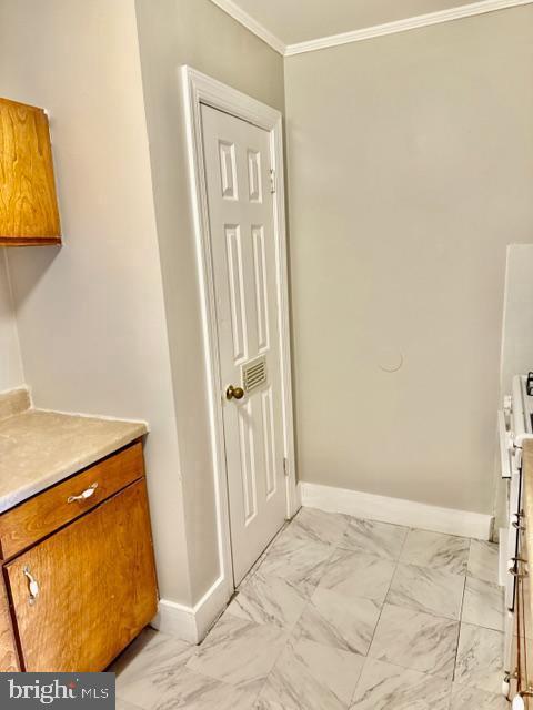 Photo - 27 W Main St Unidad 202