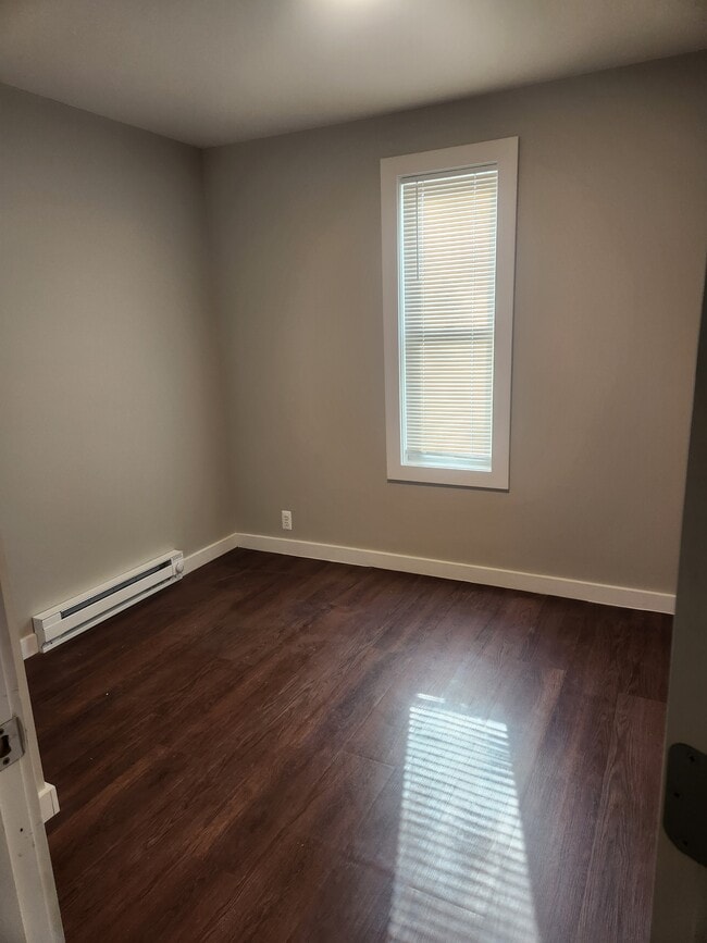 Photo - 29 Emerson St Unit 1st floor